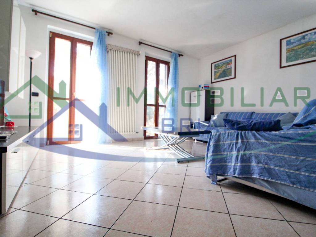 Casa indipendente a Somma lombardo in Via Binaghi - Foto 2