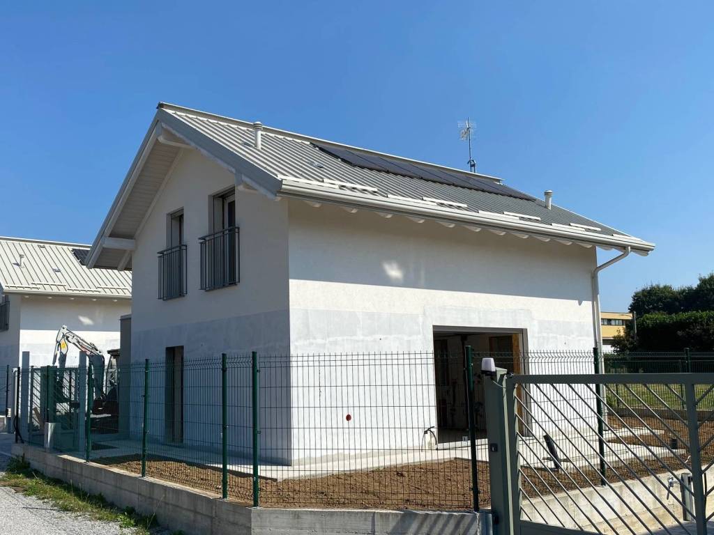 Villa a Carugo in Via Luigi Cadorna, 78 - Foto 5