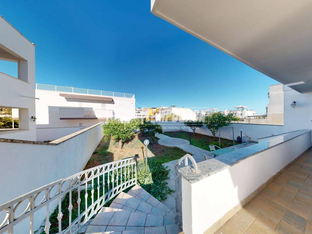 Villa a Castro in Via Superpanoramica 76 - Foto 3