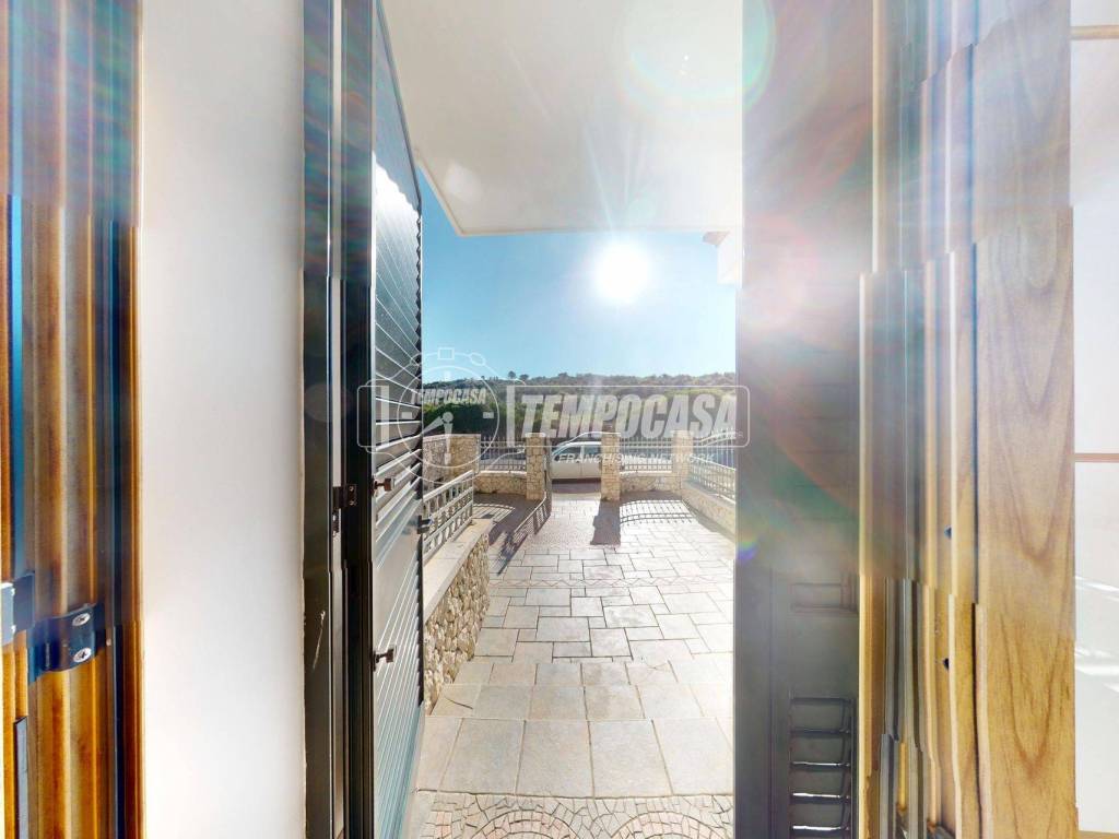 Villa a Castro in Via Superpanoramica 76 - Foto 4