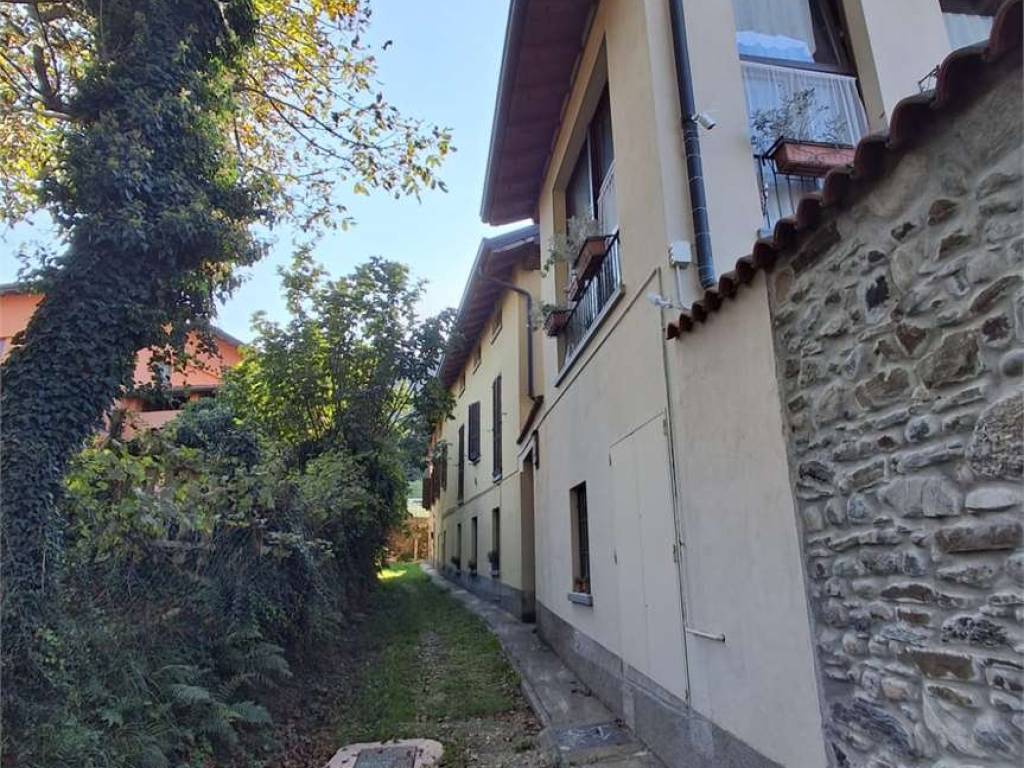 Appartamento a Valgreghentino in via bel vedere , 27 - Foto 2