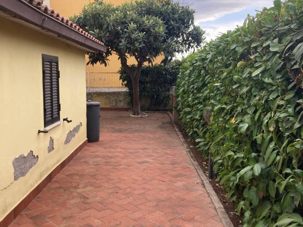 Appartamento a Cisterna di latina in Via Cesare Peroni - Foto 5