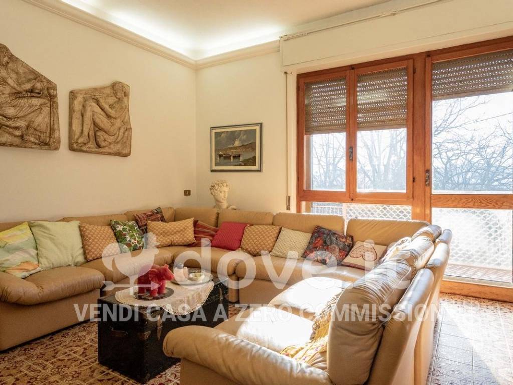 Villa a Castelnuovo magra in Via dei Pini - Foto 2