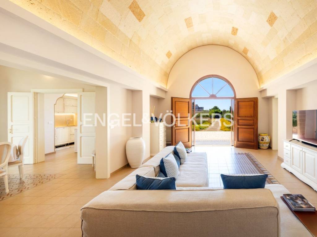 Villa a Parabita in Strada Vicinale Caparri - Foto 2