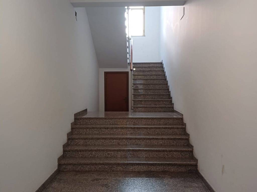 Appartamento a Capri leone in Via Giuseppe Giusti - Foto 5