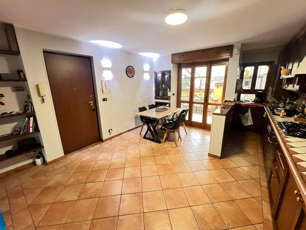 Appartamento a Lanzo torinese in Via Torino, 24 - Foto 3