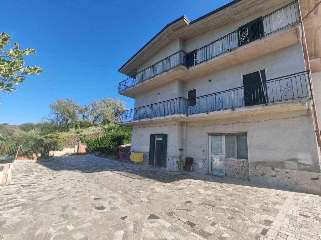 Villa a San nicola manfredi in Contrada Mezzacapo - Foto 2