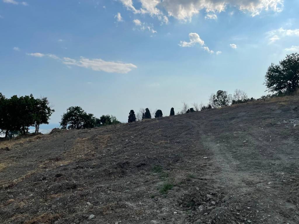 Terreno a Montecorvino pugliano in Via Fontana d'Alberi - Foto 2
