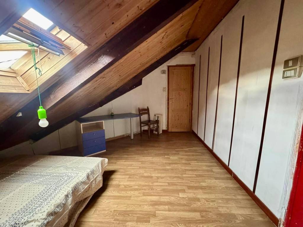 Attico / mansarda a Asti in Via Zangrandi - Foto 2