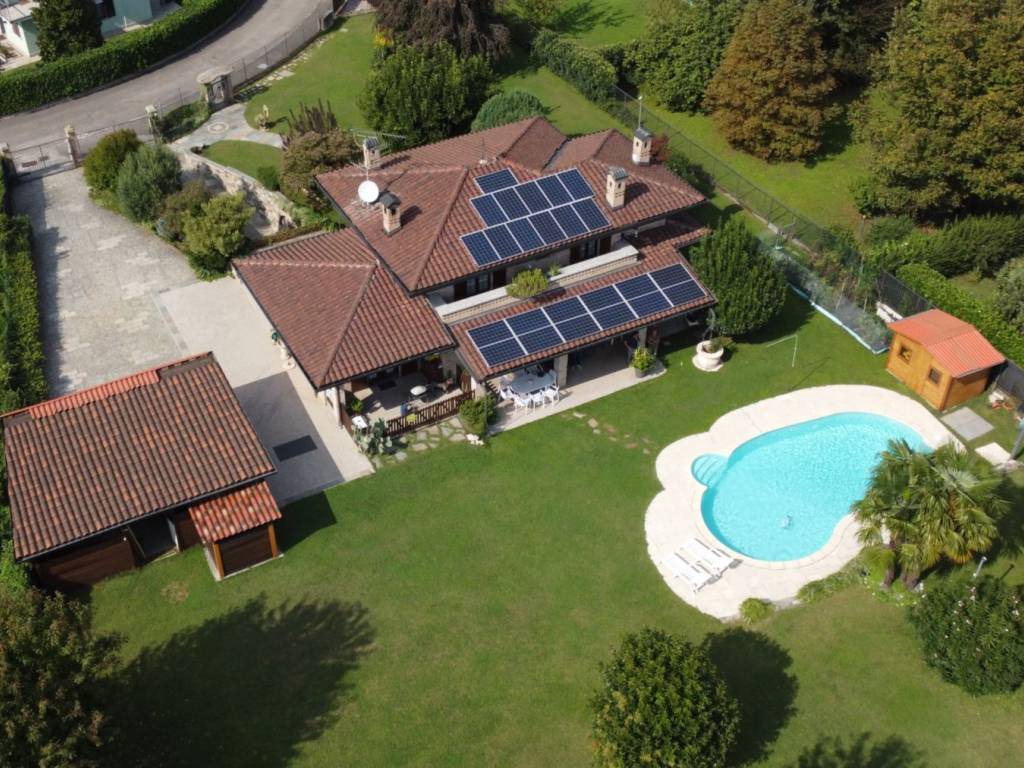 Villa a Molteno in Via Giuseppe Verdi - Foto 2