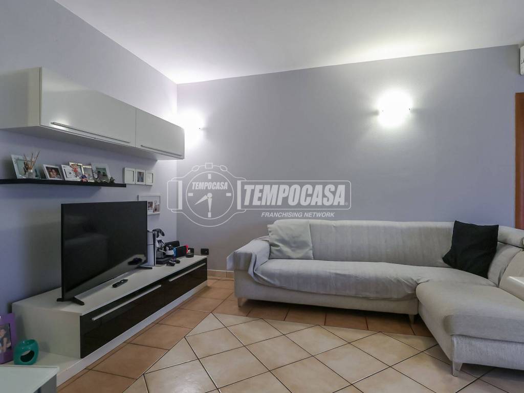 Appartamento a Somma lombardo in Via Cadorna 19 - Foto 5