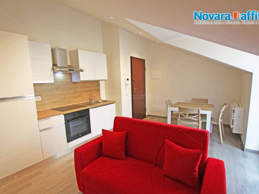 Appartamento a Novara in Viale Roma, 34 - Foto 2