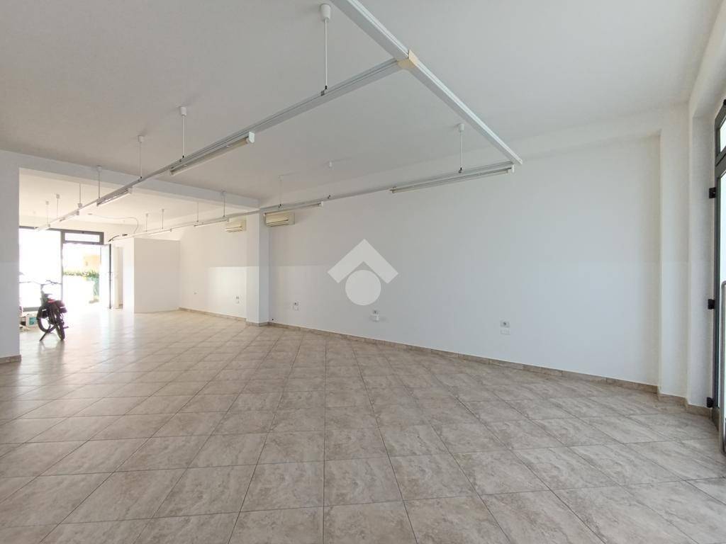 Appartamento a Pineto in Piazza dei Fiori di Loto, 13 - Foto 3