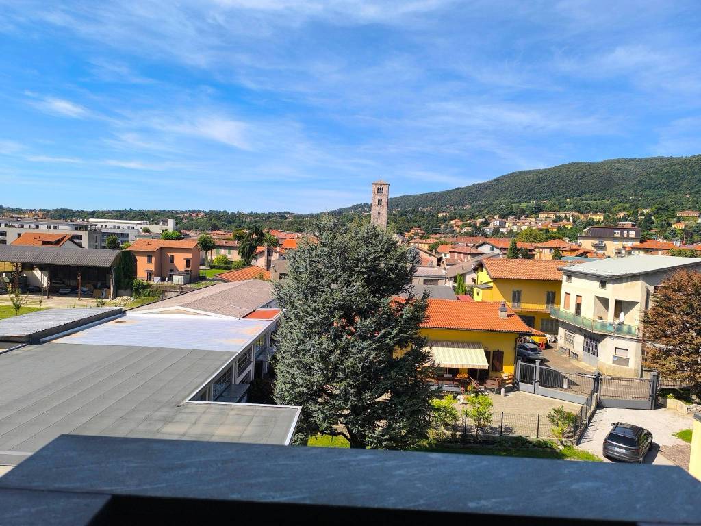 Appartamento a Erba in Via Giuseppe Mazzini, 35 - Foto 5