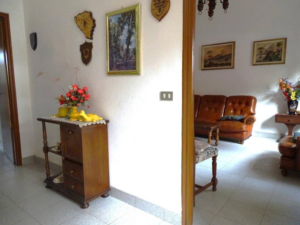 Casa indipendente a Oristano in Via Cagliari, 444 - Foto 3