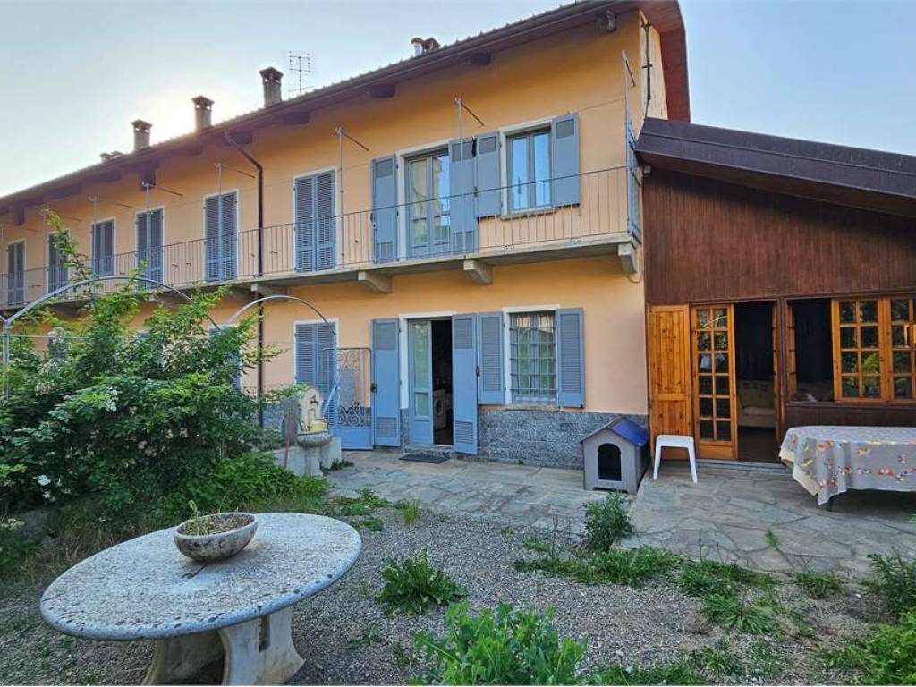 Villa a Cumiana in Piazza daghero, 5/2 - Foto 2