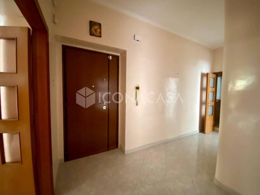 Appartamento a Bisceglie in Via Avvocato Mauro Panunzio - Foto 3