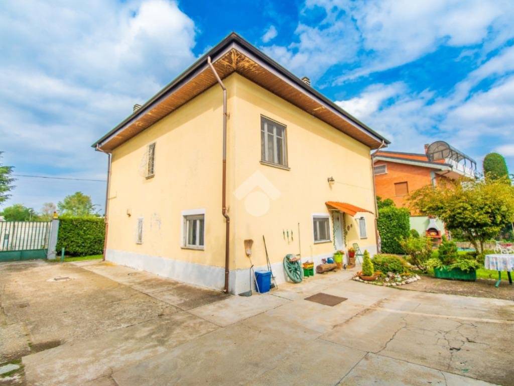 Villa a Leinì in Via lombardore, 161 - Foto 3