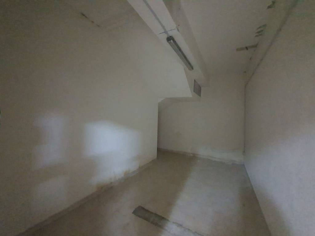 Box / garage a Messina in Via Rotonda, 9 - Foto 4