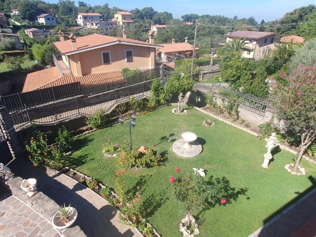 Villa a Rocca di papa in Delle Rose - Foto 2