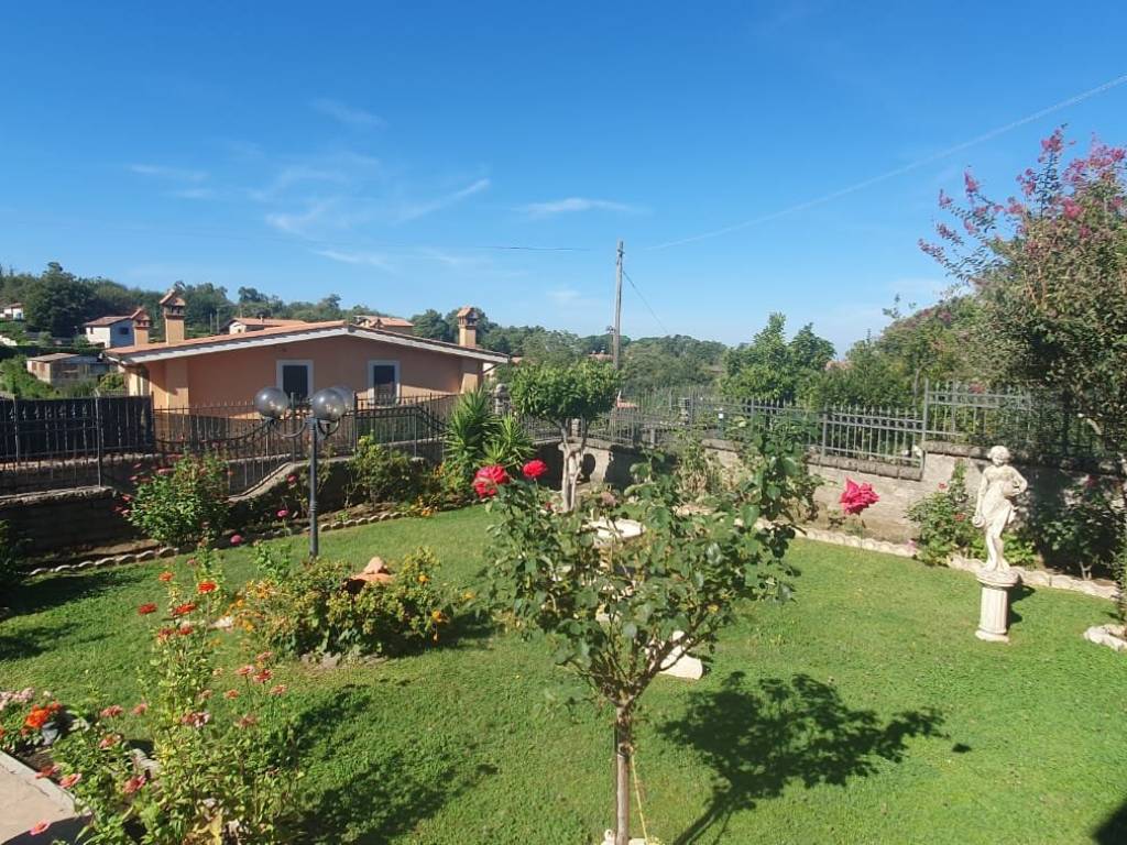 Villa a Rocca di papa in Delle Rose - Foto 3