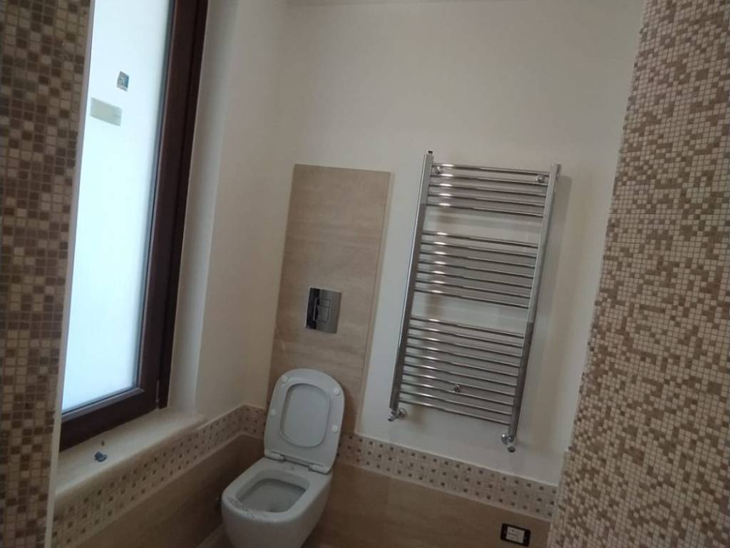 Attico / mansarda a Frosinone in Piazza Caduti di Via Fani - Foto 3