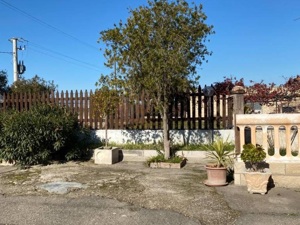 Appartamento a Foggia in Strada del Salice Nuovo - Foto 3