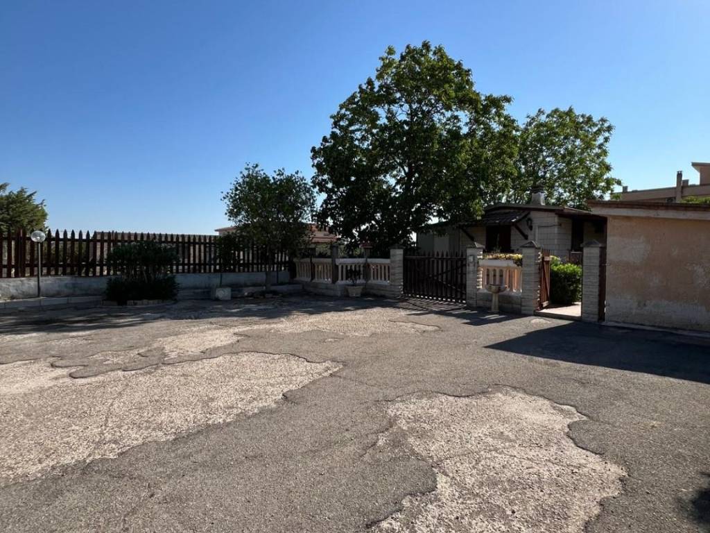 Appartamento a Foggia in Strada del Salice Nuovo - Foto 4