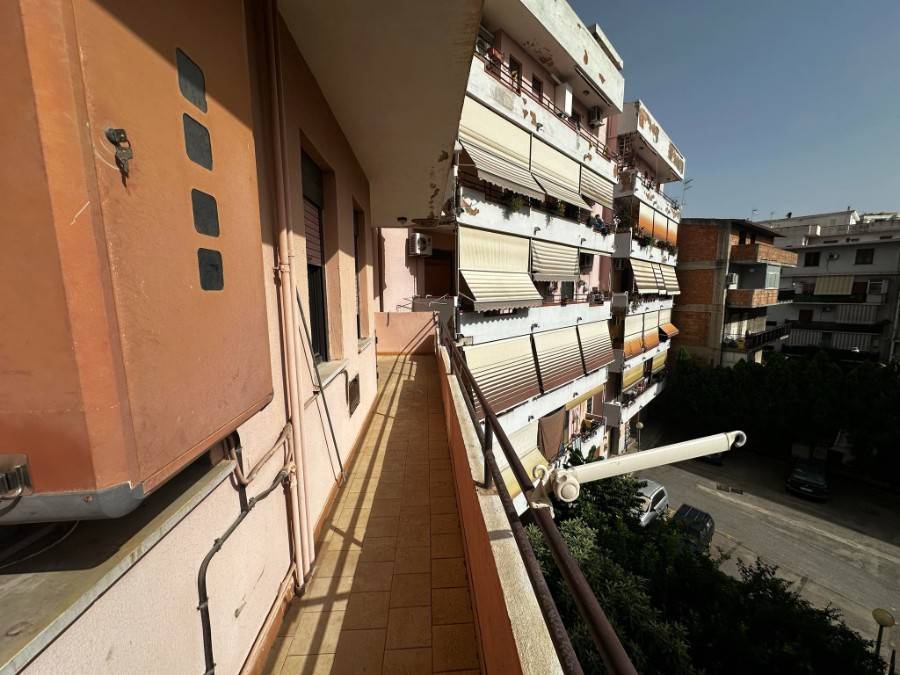 Appartamento a Reggio calabria in Via Padre Pio - Foto 5