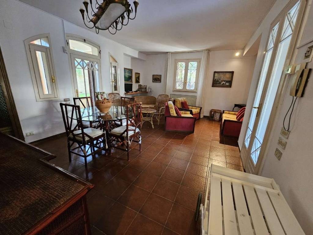 Villa a Bisceglie in via Lungomare Paternostro 335 - Foto 2