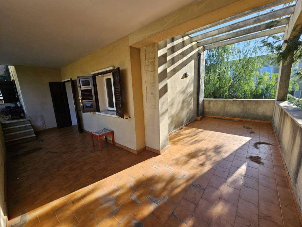 Villa a Bisceglie in via Lungomare Paternostro 335 - Foto 4