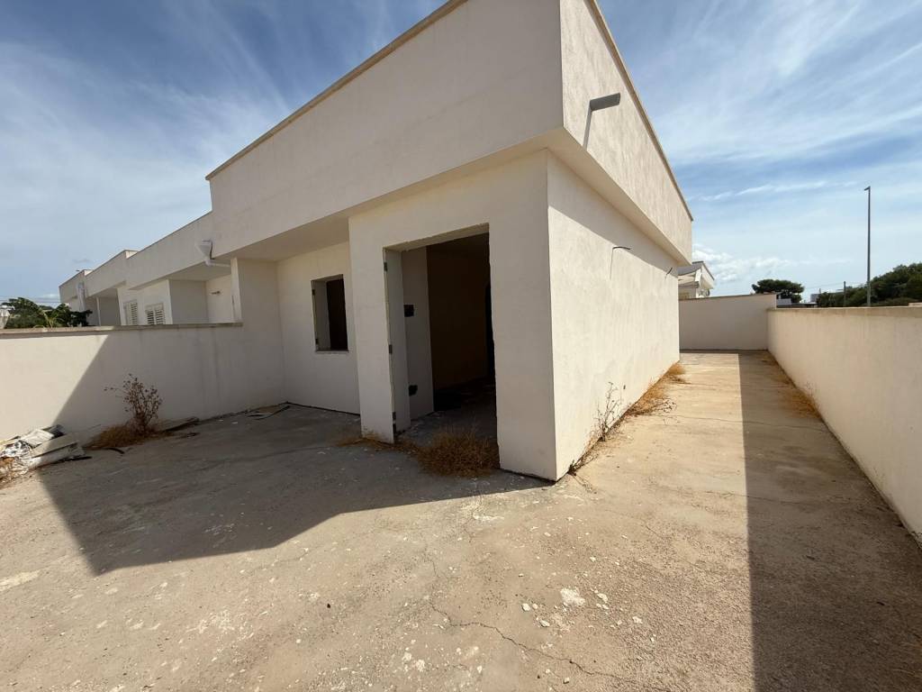 Villa a Salve in Strada Comunale Primo Pali - Foto 4