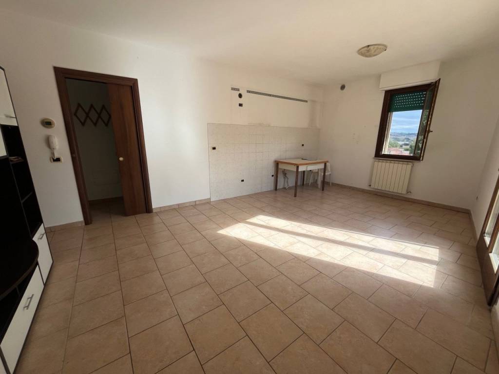 Appartamento a Trecastelli - Foto 5