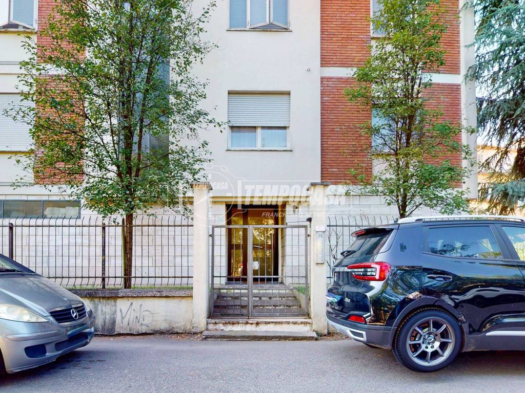 Appartamento a Mantova in Via Giorgio Susani 19 - Foto 2