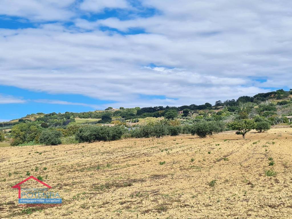 Terreno a Potenza picena in Contrada Asola - Foto 2