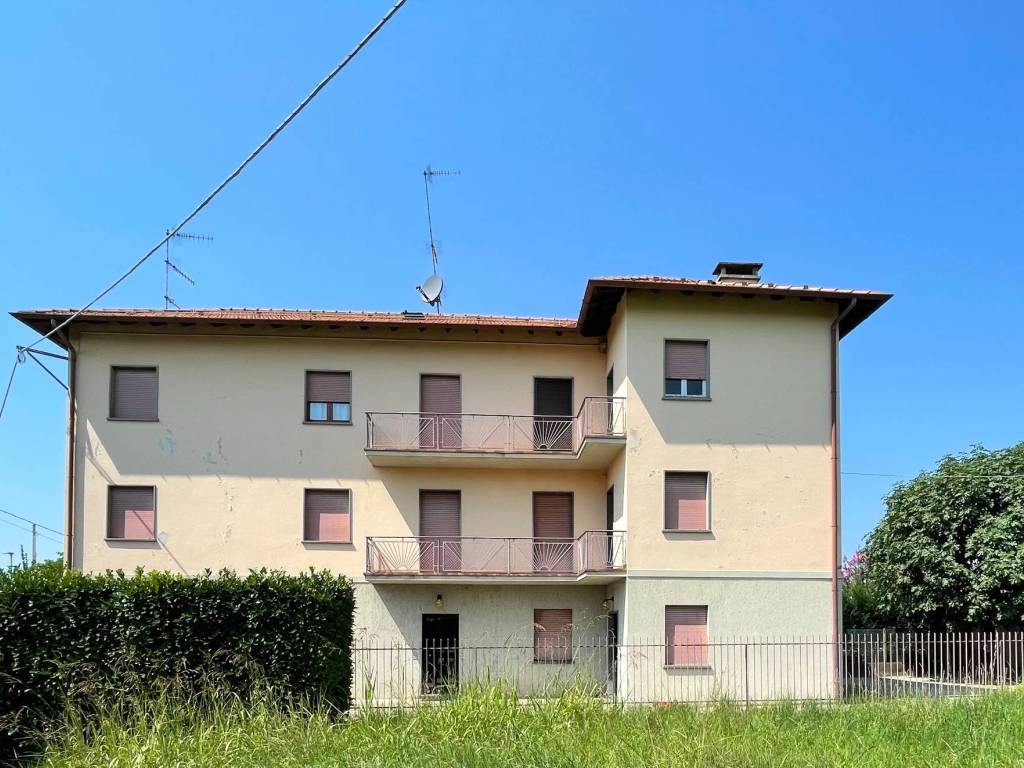 Appartamento a Binago in Viale Varese, 2 - Foto 4