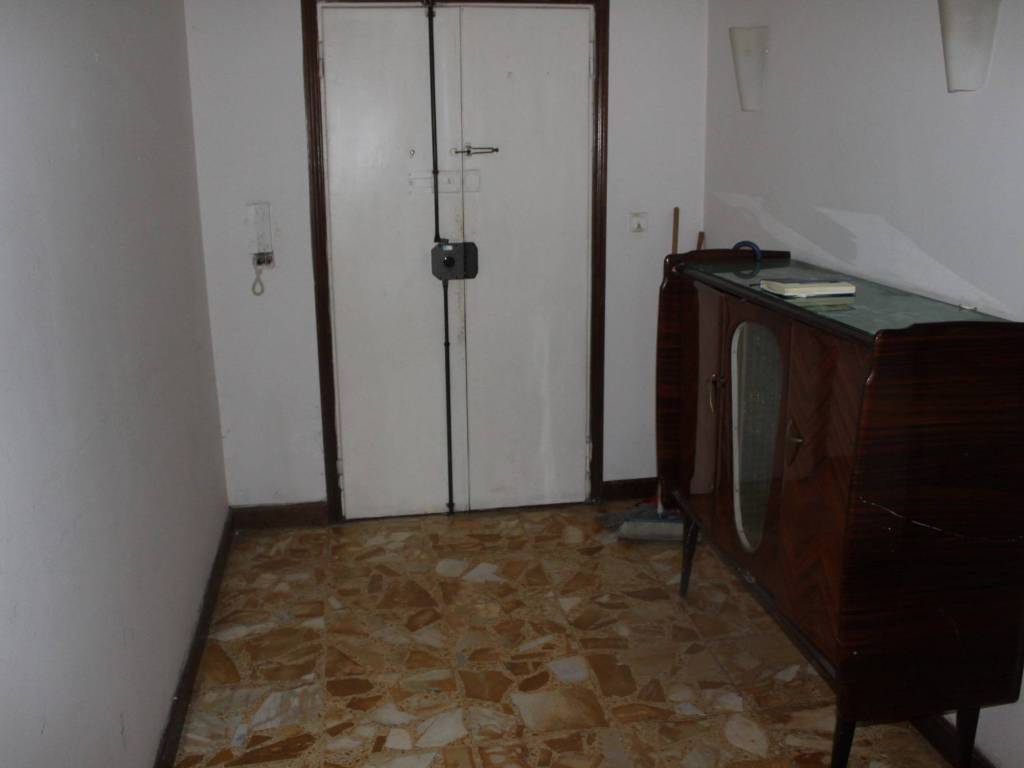 Appartamento a Poggibonsi in Via Montenero - Foto 3