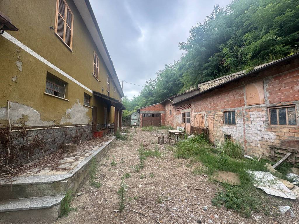 Villa a Canelli in Corso della Libertà, 19 - Foto 4