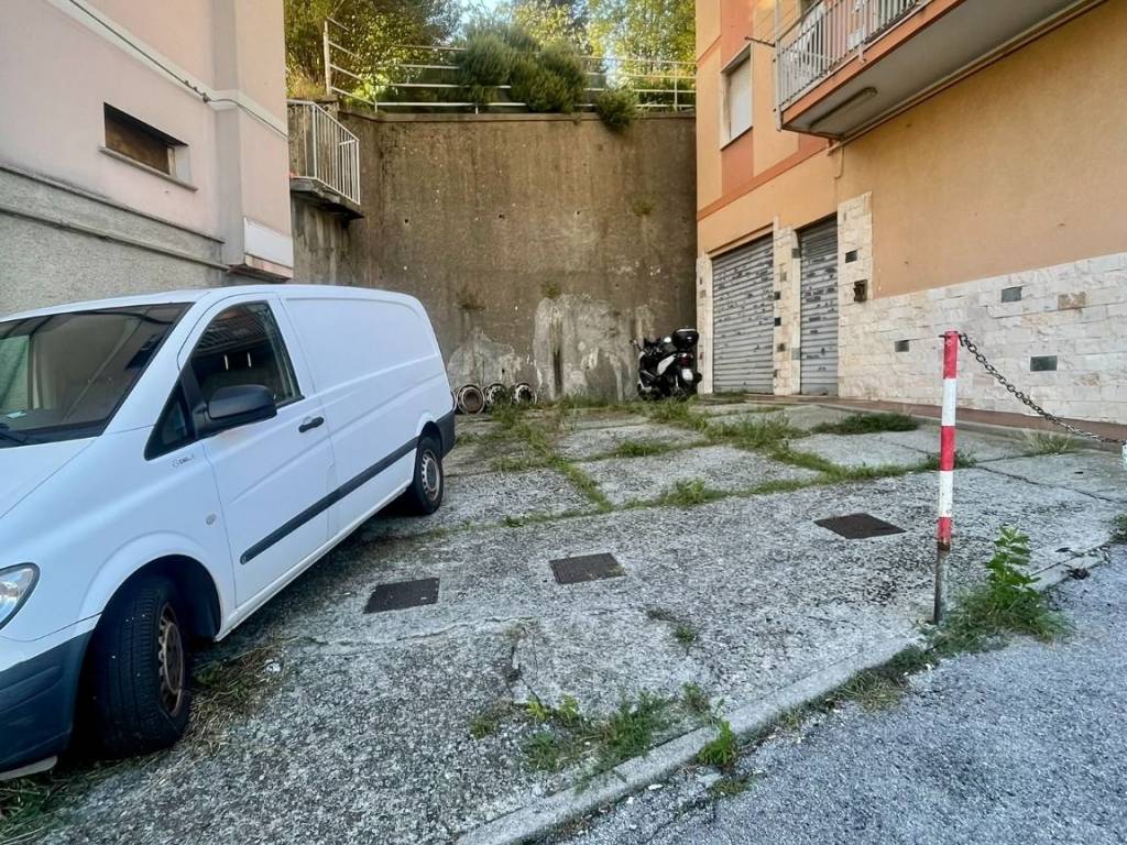 Box / garage a Serra riccò in Via Privata Villini Rosa, 1 - Foto 2
