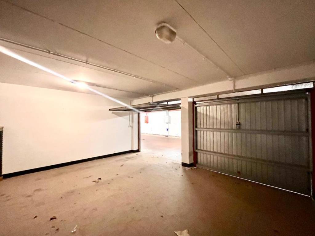 Box / garage a Albenga in Via del roggetto, 55 - Foto 3