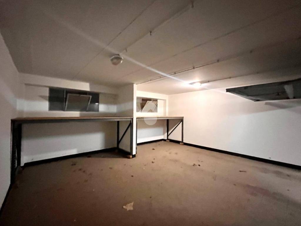 Box / garage a Albenga in Via del roggetto, 55 - Foto 4