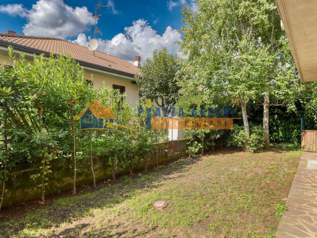 Villa a Samarate in Via Como - Foto 4