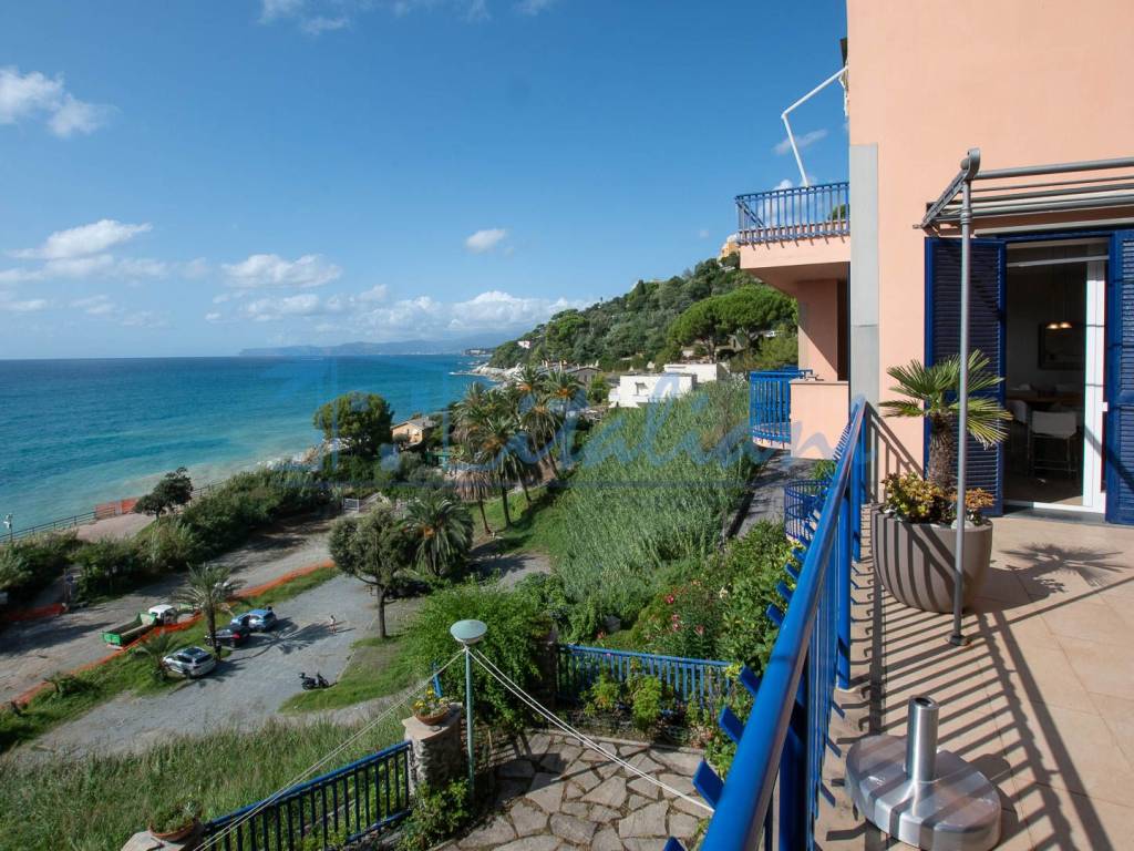 Appartamento a Varazze in Via dei Gerani - Foto 3