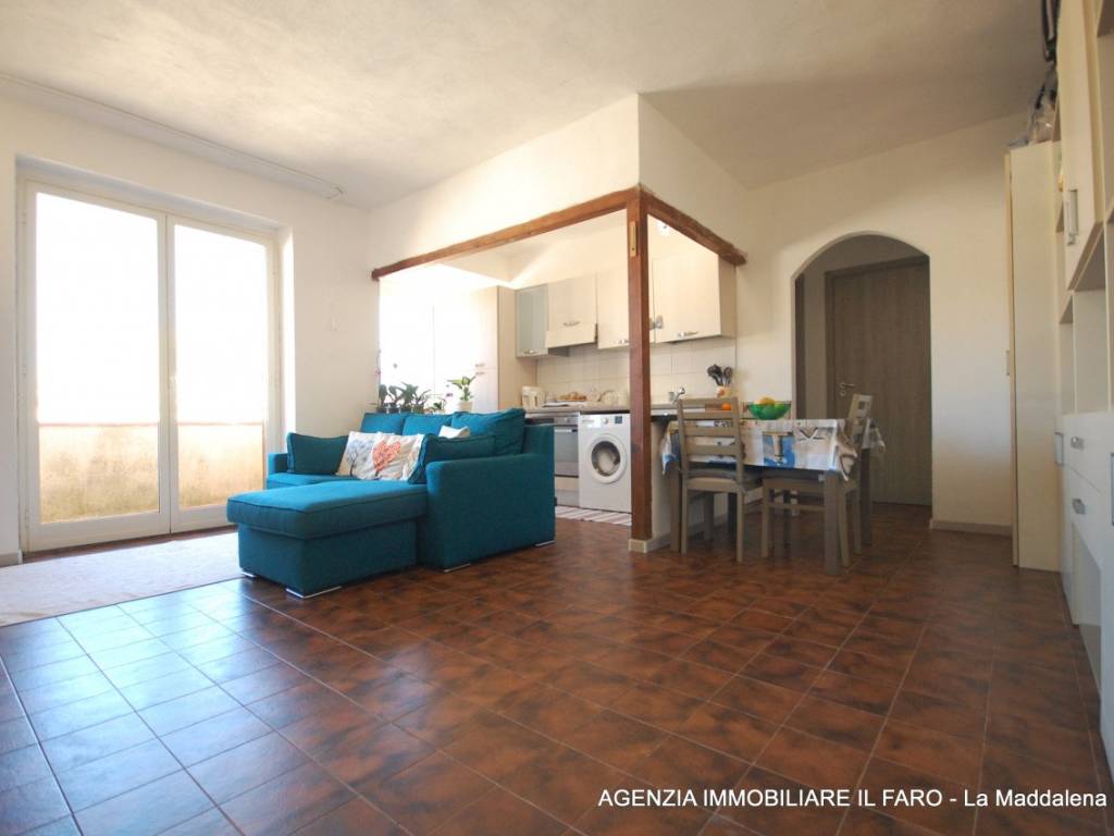 Appartamento a La maddalena in via Aldo Moro - Foto 5