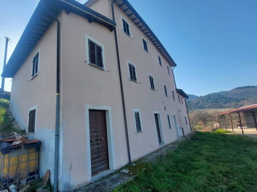 Rustico / casale a Spoleto in Località Collerisana - Foto 3