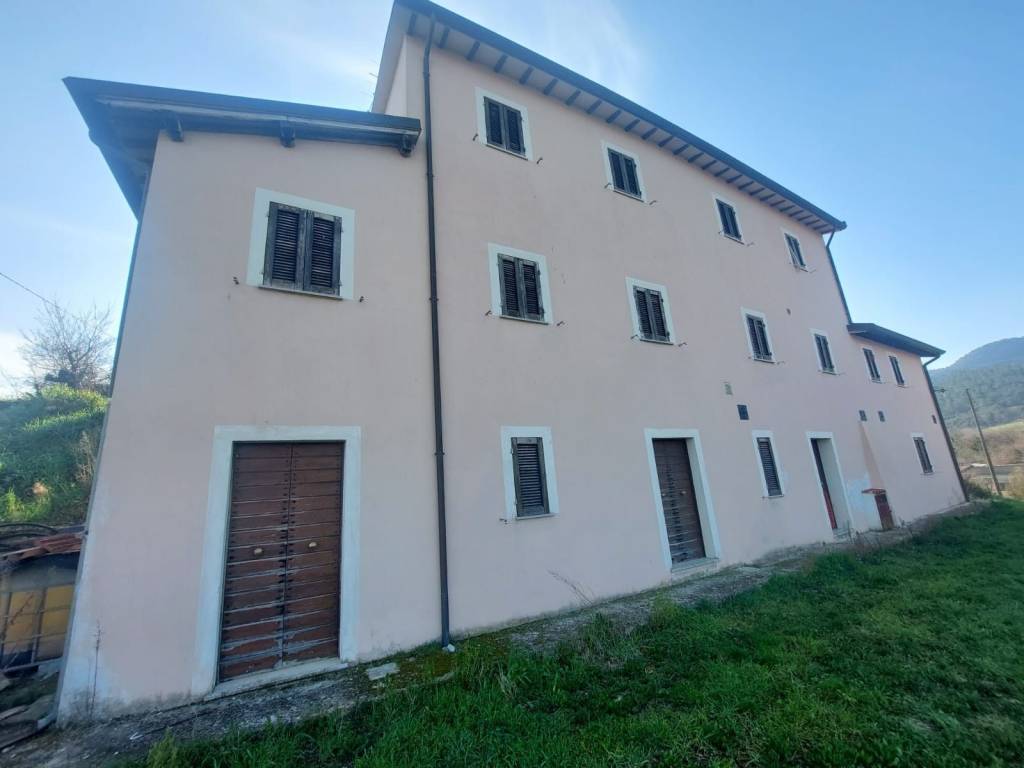 Rustico / casale a Spoleto in Località Collerisana - Foto 4