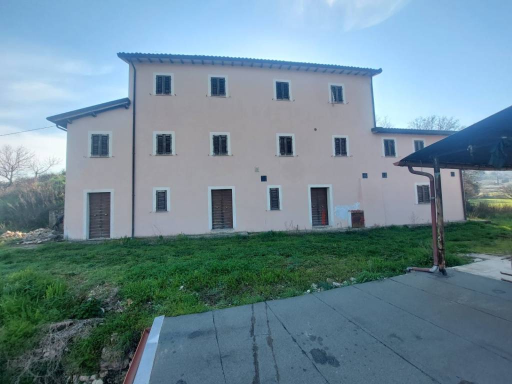Rustico / casale a Spoleto in Località Collerisana - Foto 5