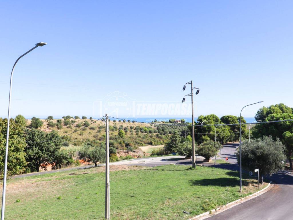 Appartamento a Campofilone in Strada Provinciale 10 60 - Foto 2