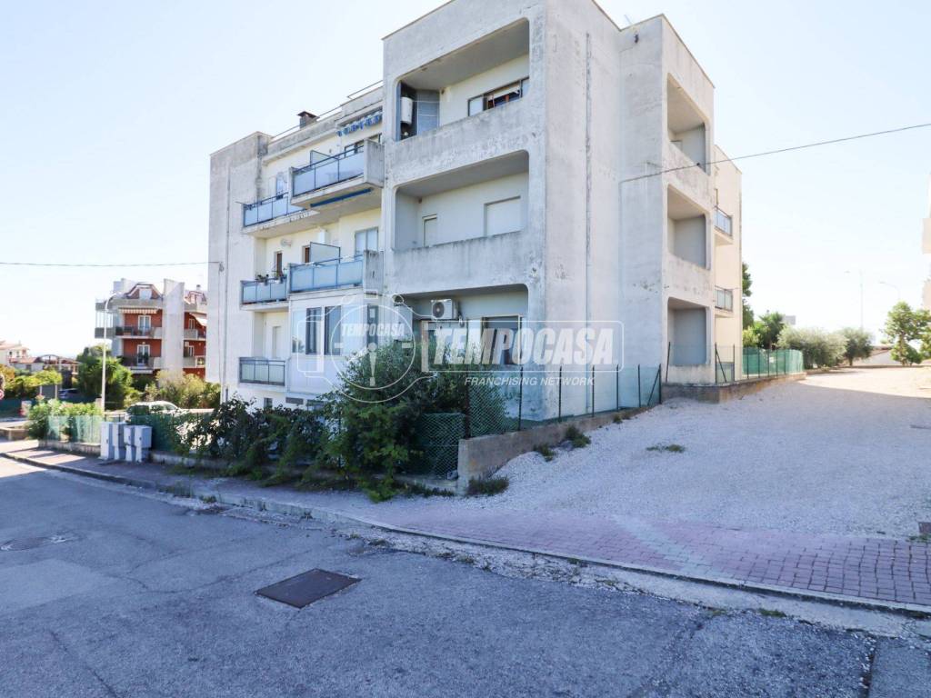 Appartamento a Campofilone in Strada Provinciale 10 60 - Foto 4