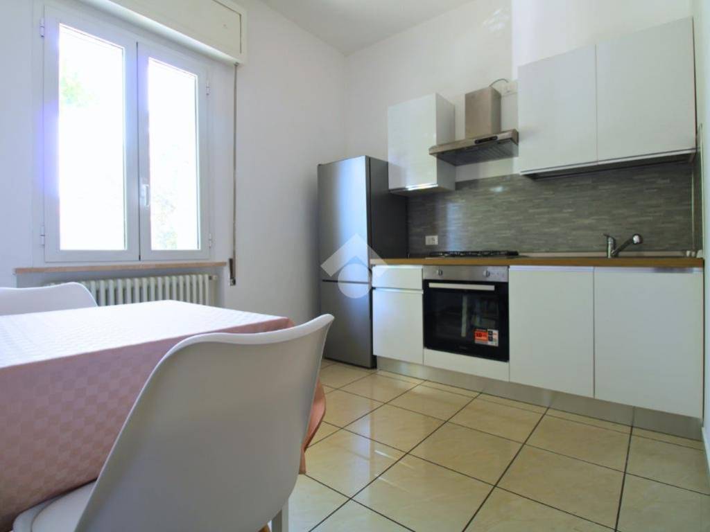 Appartamento a Rimini in VIA VANNUCCI - Foto 4